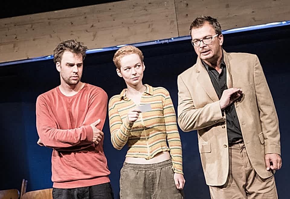 <b>Peter Shaffer: EQUUS</b><br><br>Ondřej Rychlý, Anna Kameníková, Jan Sklenář

<br><br>foto:  Pavel Nesvadba