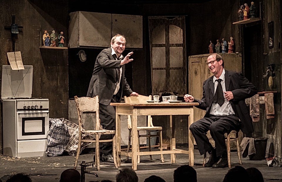 <b>Martin McDonagh: OSIŘELÝ ZÁPAD</b><br><br>Marek Taclík, Jaromír Dulava

<br><br>foto:  Pavel Nesvadba