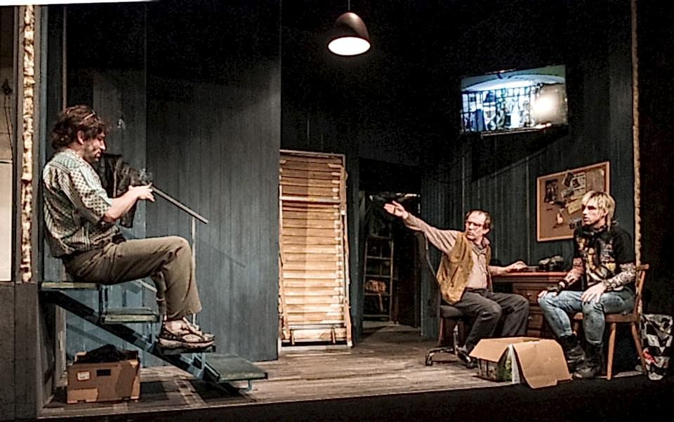 <b>David Mamet: AMERICKÝ BIZON</b><br><br>Ondřej Sokol, Martin Finger, Václav Šanda

<br><br>foto:  Pavel Nesvadba